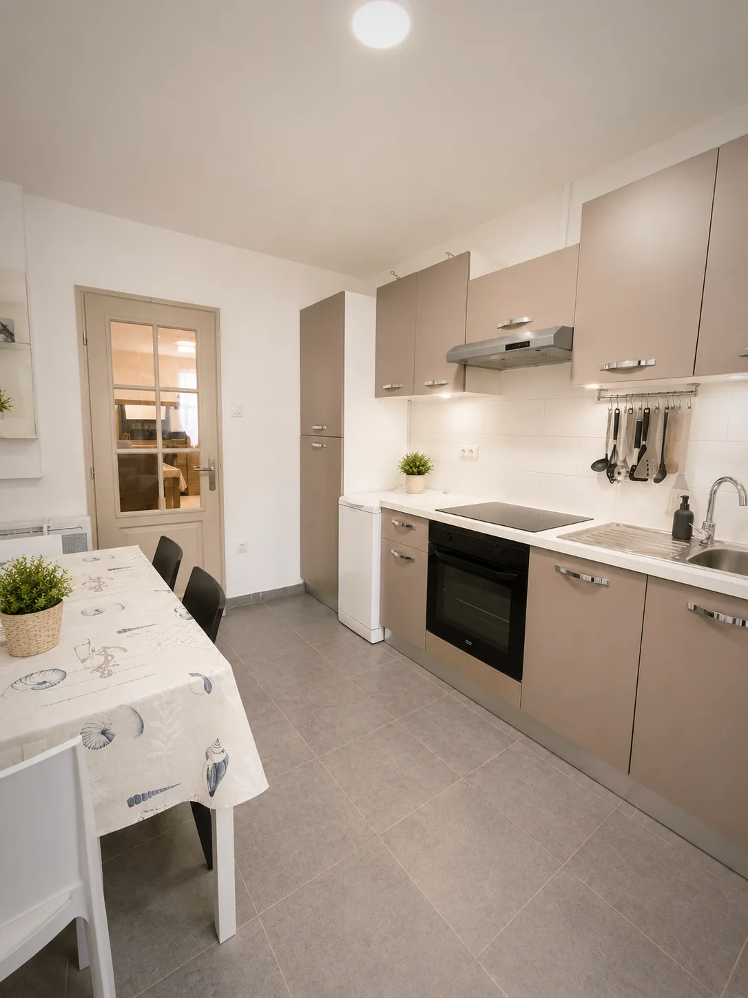Villa du Lac T4 — Grand appartement avec jardin